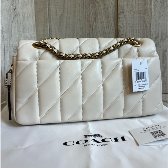 Coach Tabby Shoulder Bag 26 With Pillow Quilting - Picture 4 of 11